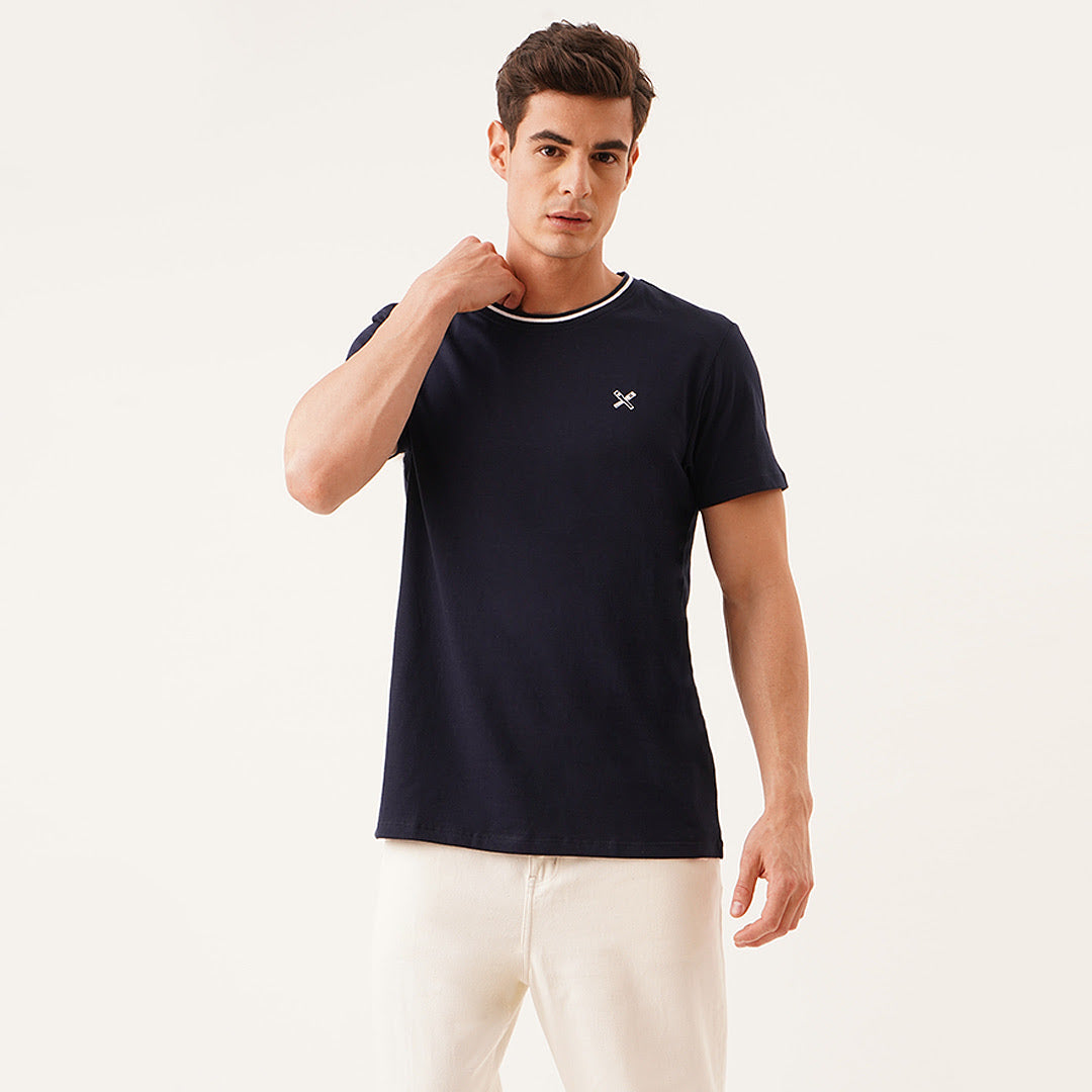 Tee With Contrast Neck Ribbing