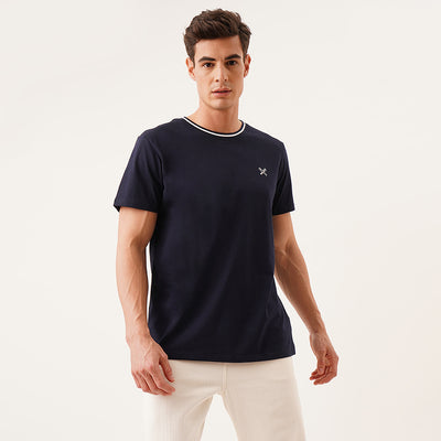 Tee With Contrast Neck Ribbing