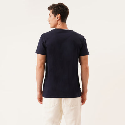 Tee With Contrast Neck Ribbing