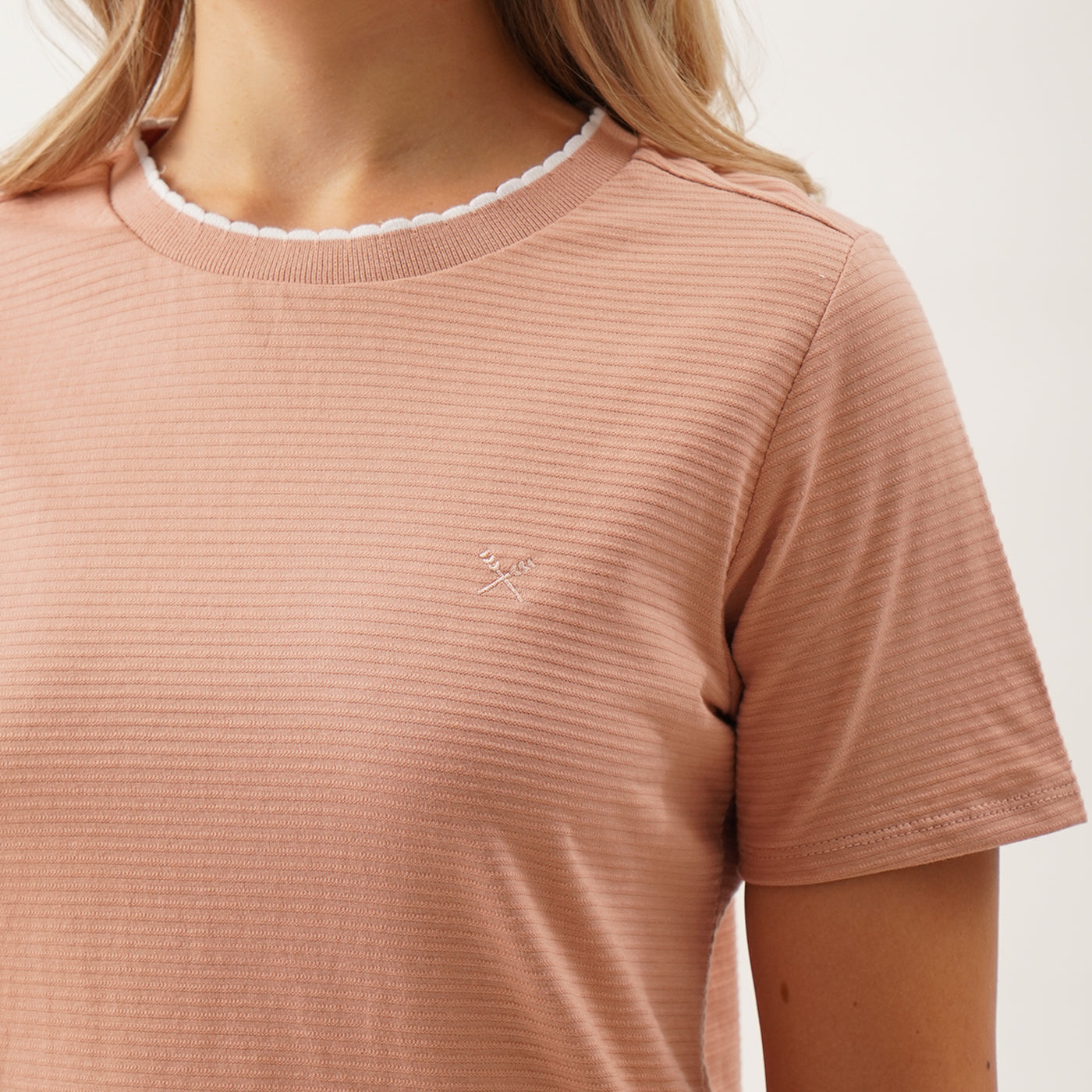 967616-Peach (2).jpg