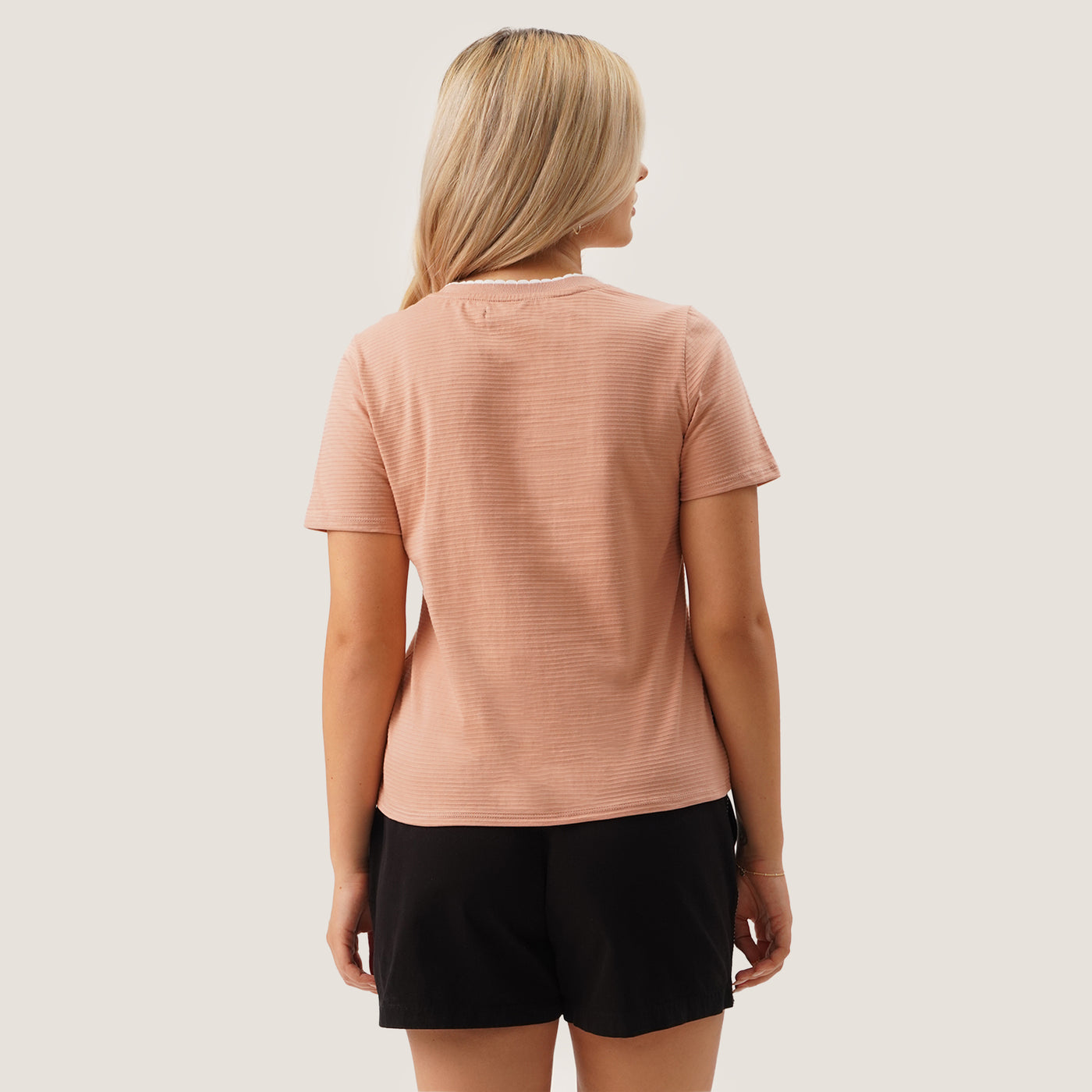 967616-Peach (3).jpg