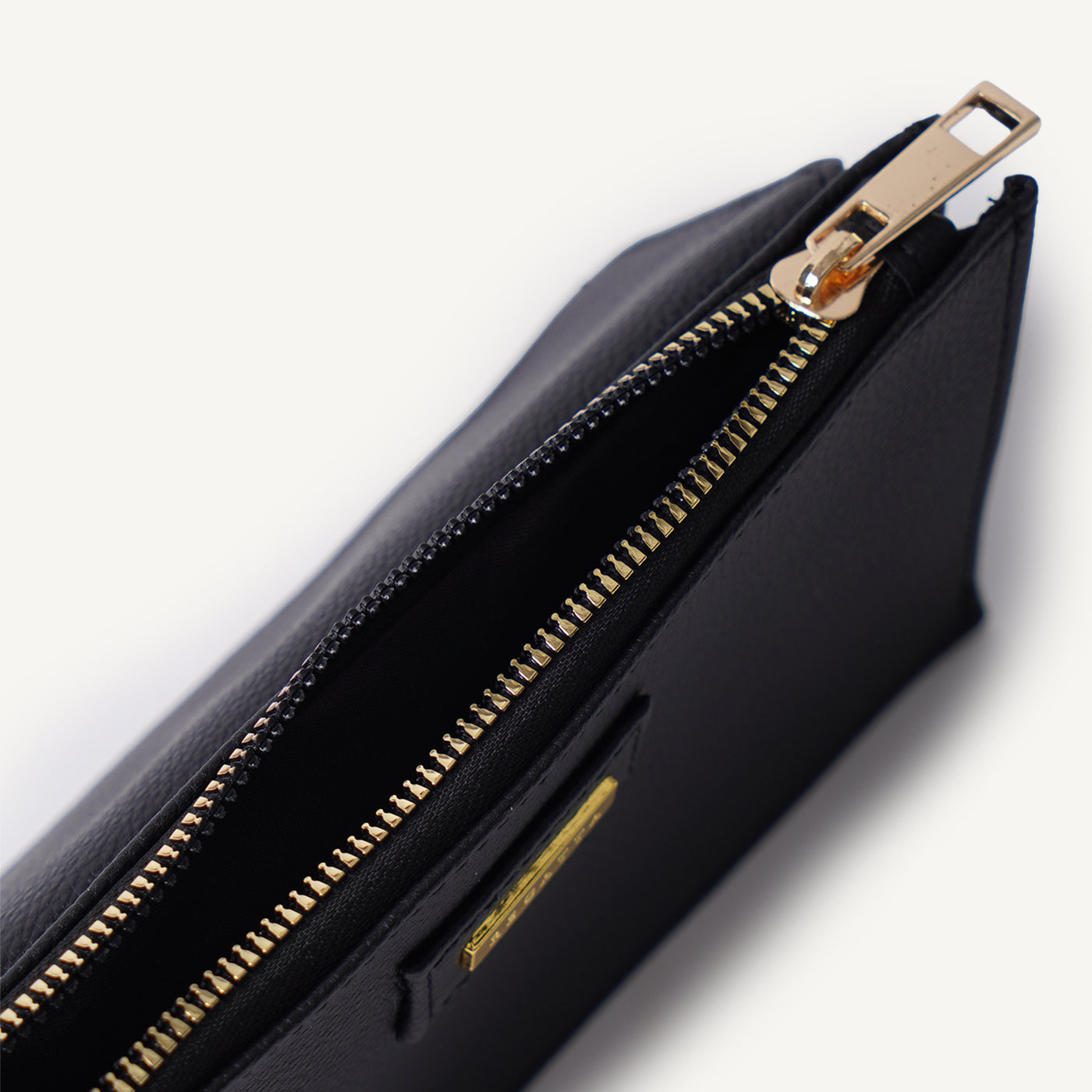 974521-Black-4.jpg