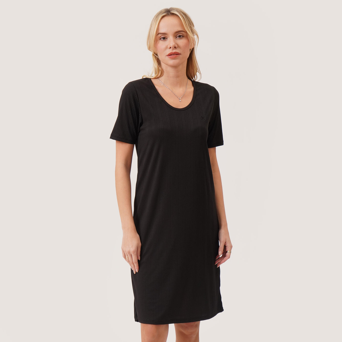 978006-Black (4).jpg
