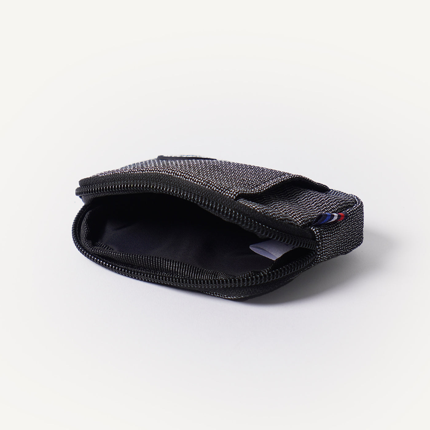 978592-Black (1).jpg